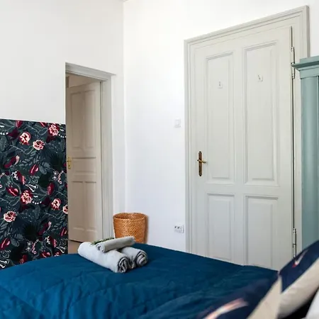 Kali44 Vendeghaz Pensiune 3*